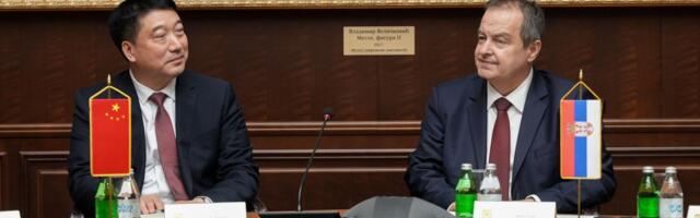 Dačić primio delegaciju Medija centra Ministarstva javne bezbednosti Kine: Izuzetna prilika za razmenu iskustava i dobrih praksi u ovoj oblasti