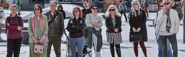 FOTO: „Izađi, izbori se“ – Zrenjaninke i Zrenjaninci obeležili 8. mart skupom u centru grada