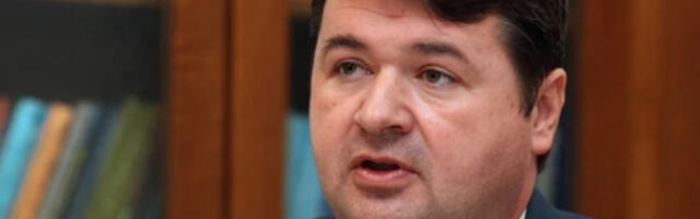 Петров: Комплетна управа Филозофског факултета да поднесе оставку