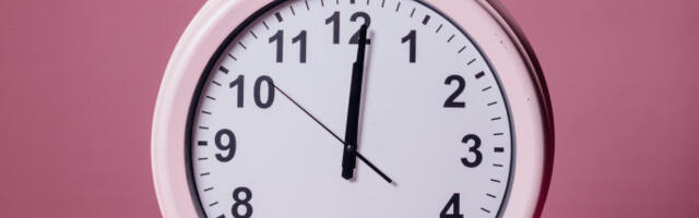 LJUBAVNI SAT Evo šta znači kada se kazaljke poklope ili digitalni pokaže 22:22, 11:11...