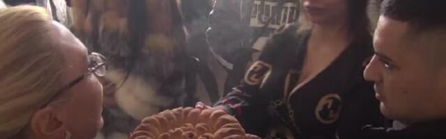 BEBICA DOKAZAO DA JE SEKTAŠ? Macanković šokirao na krsnoj slavi Marije Kulić, jednim potezom ZAPANJIO sve! (VIDEO)