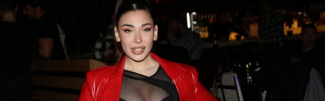 PRIZOR OSTAVIO SVE BEZ TEKSTA: Sanja Vučić krupnim koracima osvaja estradni vrh, svojom interpretacijom čuvene pesme, oduševila, ali i rasplakala publiku kojoj je najavila nešto SPEKTAKULARNO