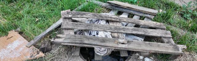 Neprijatni mirisi i otvorene šahte uznemiravaju mještane naselja Jalija