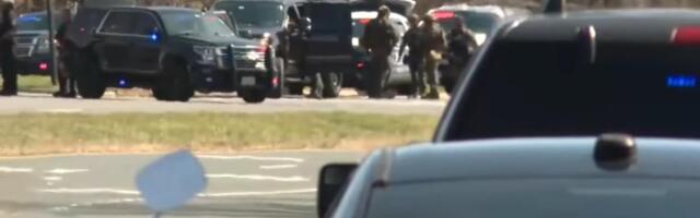 PUCNJAVA NA UNIVERZITETU U AMERICI: Studenti upozoreni da zaključaju vrata, utišaju telefone i ostanu skriveni! (VIDEO)