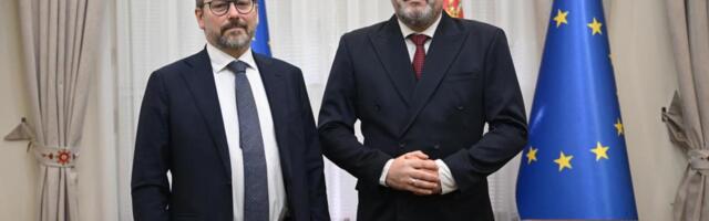 SASTALI SE STAROVIĆ I ŽIOFRE "Vlada Srbije u potpunosti posvećena sprovođenju reformi koje će doneti konkretne koristi građanima"