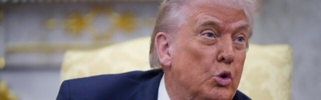 Ocena 15 na skali od 10: Tramp oduševljen napadima na Iran i poručuje da ga skok cena goriva uopšte ne brine