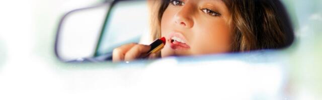 Šok izum Kineza: Ugradili toalet u automobil, a onda i...