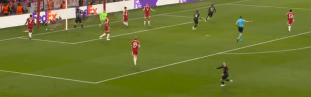 Drama u Minhenu i haos oko sudije: Bajern besni na arbitra, PSŽ nosi prednost na poluvremenu