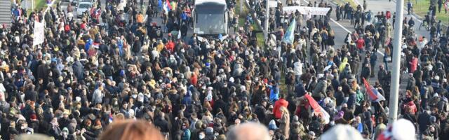 Protesti su izgleda urodili plodom - Vlada i Vučić povukli sporni zakon o eksproprijaciji