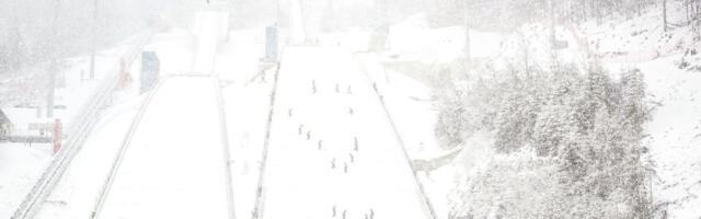 Brojne lavine, 88 mrtvih skijaša i iskakanje voza iz šina: Zašto su planine u Evropi toliko opasne ove zime?