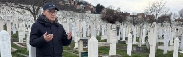 Moćnik sa estrade otišao na grob Halida Bešlića, sada isplivala njegova fotografija!