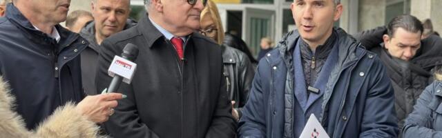 Zašto u opozicionom prikupljanju potpisa za vanredne izbore u Nišu ne učestvuju sve stranke, zborovi se ograđuju, a studenti ćute?