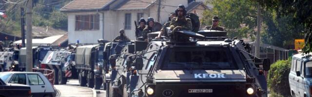 Paradoks na Kosovu: NATO smanjuje prisustvo zbog "stabilne situacije", a broj napada na Srbe raste