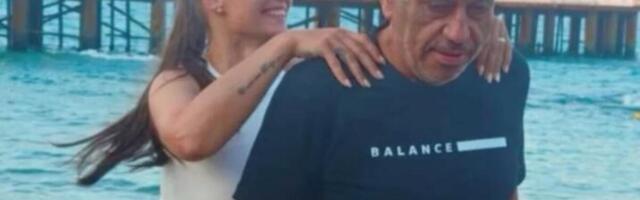 ŠABANOVA CUCA U ZAGRLJAJU STARIJEG MUŽA TURČINA: Pokazala koliko je zaljubljena, on je ljubi na plaži (FOTO)