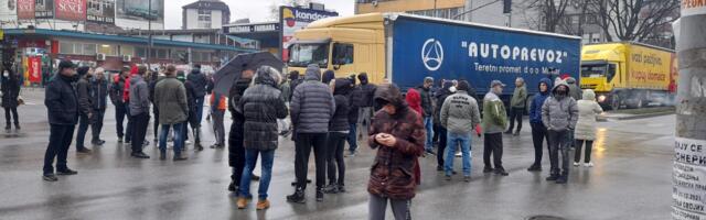 JEDNOSATNA BLOKADA SAOBRAĆAJA