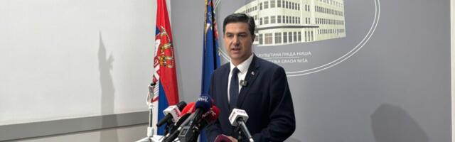 Pavlović kaže da poštuje građane kojima je vikao „ustaše“, a u maniru Sotirovski – pitanja Južnih vesti mu se ne sviđaju