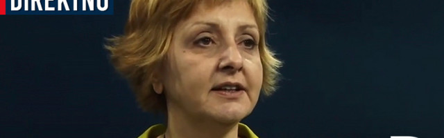 Biljana Stojković: Javni prostor su preplavili nepismeni i bahati prostaci sakriveni iza partijske knjižice