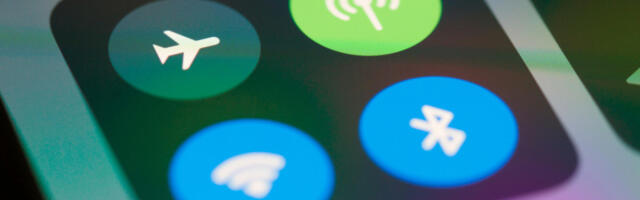 Mnogi ne znaju da vam zbog ove greške mogu oduzeti telefon na aerodromu