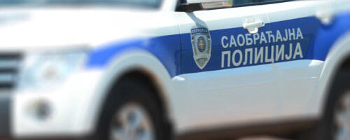 PIJANI KAMIONDŽIJA, IBARSKOM BEŽAO OD POLICIJE