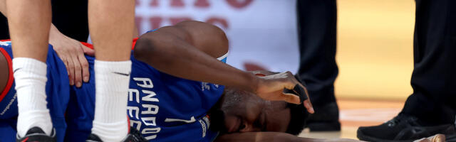 PIROVA POBEDA EFESA U BEOGRADU: Gotova sezona za standardnog prvotimca!