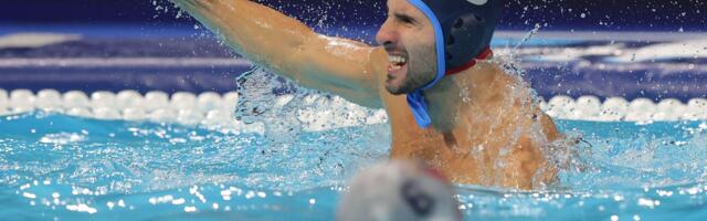 Ključa u bazenu: Srbiji triler protiv Španije, aplauzi himni Hrvatske