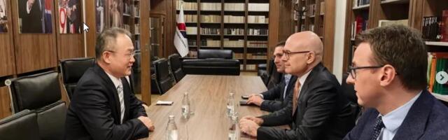 ČELIČNO PARTNERSTVO SRBIJE I KINE GARANT ZAJEDNIČKE BUDUĆNOSTI: Miloš Vučević i ambasador Kine Li Ming o starteškoj saradnji dveju zemalja!
