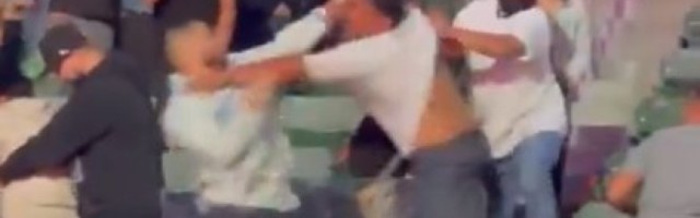 DOŠLI DA GLEDAJU BOKS, PA SE POBILI NA TRIBINAMA! Pesnice SEVALE u ringu, ali i u PUBLICI! /VIDEO/