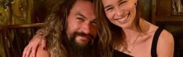 Emilija Klark priznaje da je Džejsonu Momoi teško odoleti