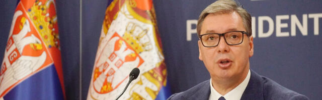 Obraćanje javnosti Aleksandra Vučića: Praznom puškom preko Rubikona