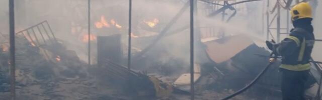 POŽAR U BEOGRADU! Dvoje dece i majka se nagutali dima