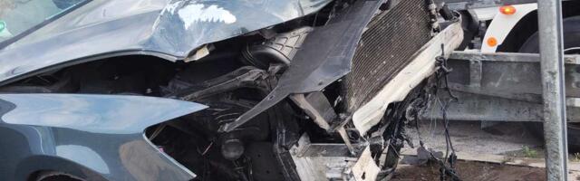 Teška saobraćajna nesreća na auto putu Beograd – Niš, intervenisali vatrogasci iz Kragujevca