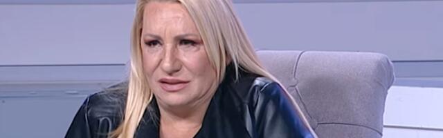 "NISAM BILA SVESNA ŠTA RADIM" Vesna Zmijanac o POROCIMA zbog kojih je izgubila mnogo: "Svako ko je pričao nešto, prošao je kao bos po trnju!"