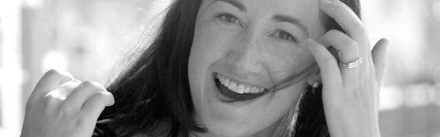 Preminula autorka bestselera Kupoholičarka, Sofi Kinsela