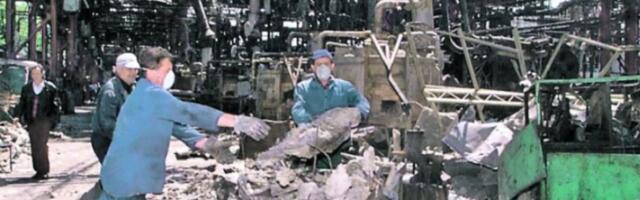 "Duša me boli i danas": Radnici kragujevačke "Zastave" ne mogu da izbrišu ovaj dan iz sećanja