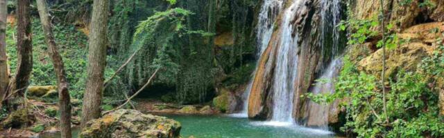 Nije Bali, ovo je Srbija: Nestvarni vodopadi i zelenilo - Ova destinacija je sve popularnija (FOTO)