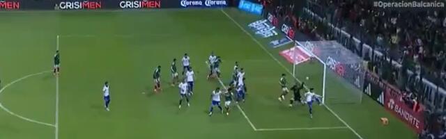Ne morate Meksikanci, mi ćemo! Ovako je izgledao drugi bizarni autogol Srbije /VIDEO/