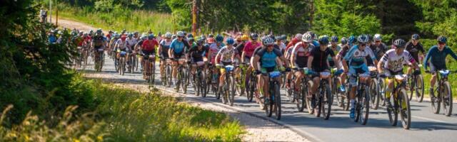 Održano 10. jubilarno izdanje MTB trke Tri strane Kopaonika (FOTO)