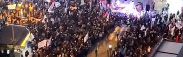 Skandal! Toliko o poštovanju druge veroispovesti: Evo šta su novopazarski blokaderi izneli kolegama usred posta (FOTO)