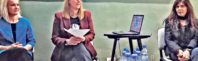 Савремене визуелне уметнице Суботице