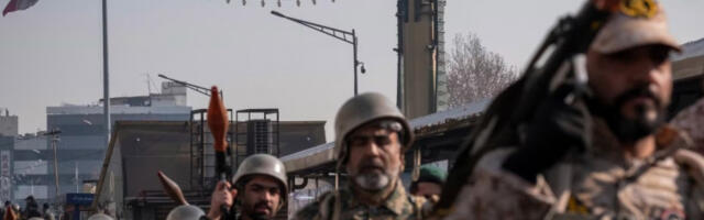 Иран најавио жесток одговор: Америчке нафтне компаније биће претворене у пепео