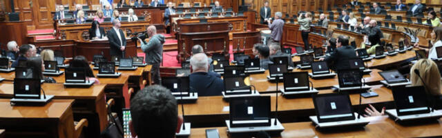 Посланици данас о амандманима: наставак седнице о трговини и кохезионој политици