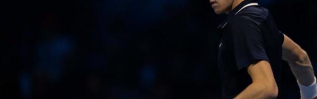 RUŠI SE TENISKA KULA OD KARATA! Siner je nagrađen za doping - teniseri širom sveta dižu glas!