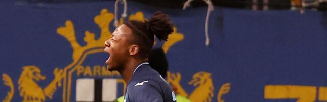 Lacio sa dva igrača manje srušio Parmu na gostovanju, Skamaka spasio Atalantu, Samardžić igrao 11 minuta