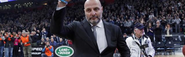 MOĆNA PORUKA SAŠE ĐORĐEVIĆA NA GODIŠNJICU BOMBARDOVANJA SRBIJE: Objavio je tužnu fotografiju i tri simbola! Pogledajte šta je legendarni Srbin poručio! FOTO