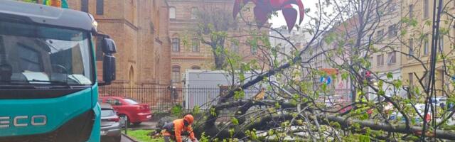 "U ZAGREBU SE DEŠAVA NEŠTO NEUOBIČAJENO, POSTOJE VELIKI RIZICI" Hitno se oglasili iz DHMZ: Popaljeni crveni alarmi, HAOS tek dolazi! (VIDEO/FOTO)