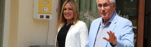 Nikolić: Podržavam Vučiće - Angelinu, Anđelka, Danila, Milicu, Vukana...