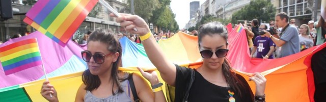 Država ne dozvoljava veštačku oplodnju osobama koje su imale homoseksualne odnose i EU je počela da nam lupa packe