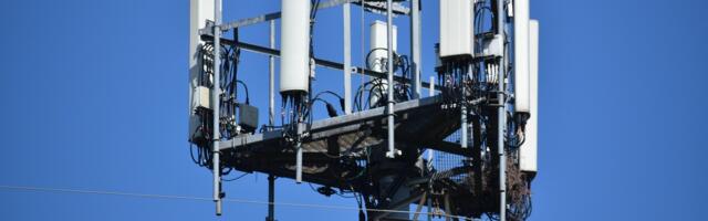 “Niš, moj grad”: Ko je dozvolio postavljanje antene u srcu opštine Pantelej?