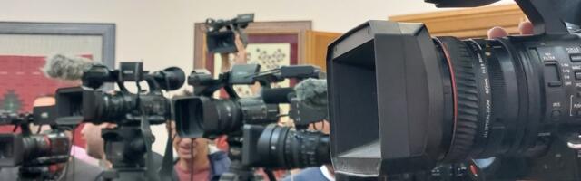 Kakav je odnos prema medijima u Srbiji i Hrvatskoj?