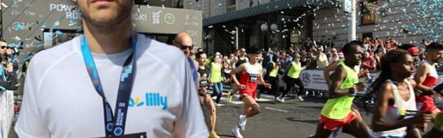 KAKAV PODVIG! Pavle Mirović istrčao polumaraton rame uz rame sa ostalim takmičarima! (FOTO)